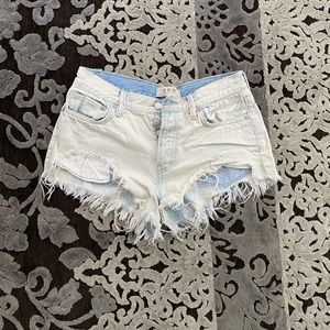 💙 FREE PEOPLE JEAN SHORTS 💙